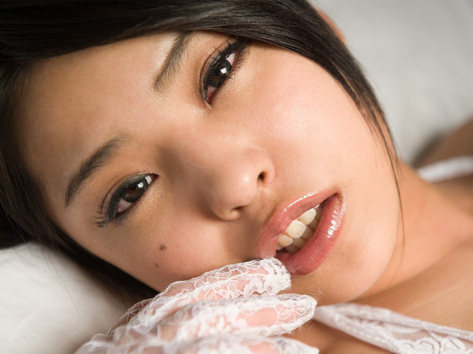 片桐えりりかのムチムチボディEカップ美巨乳をにむしゃぶりつきたいのサムネイル