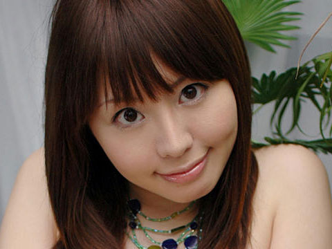 巨乳ケツデカAV女優・竹内あいのサムネイル