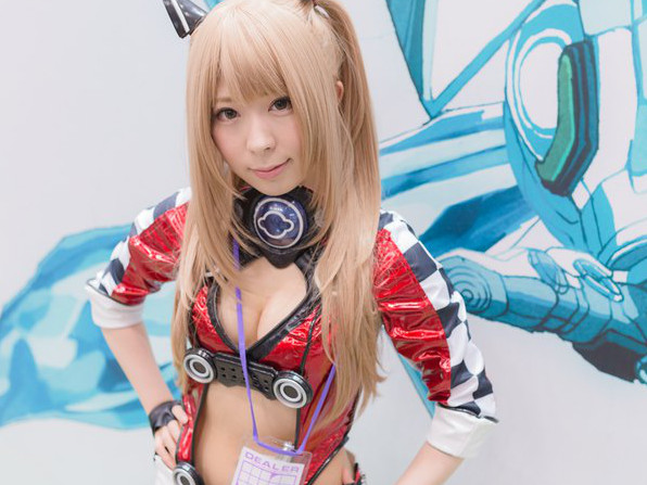 ワンフェス2015夏でコスプレイヤーのたわわなおっぱいまとめ画像のサムネイル