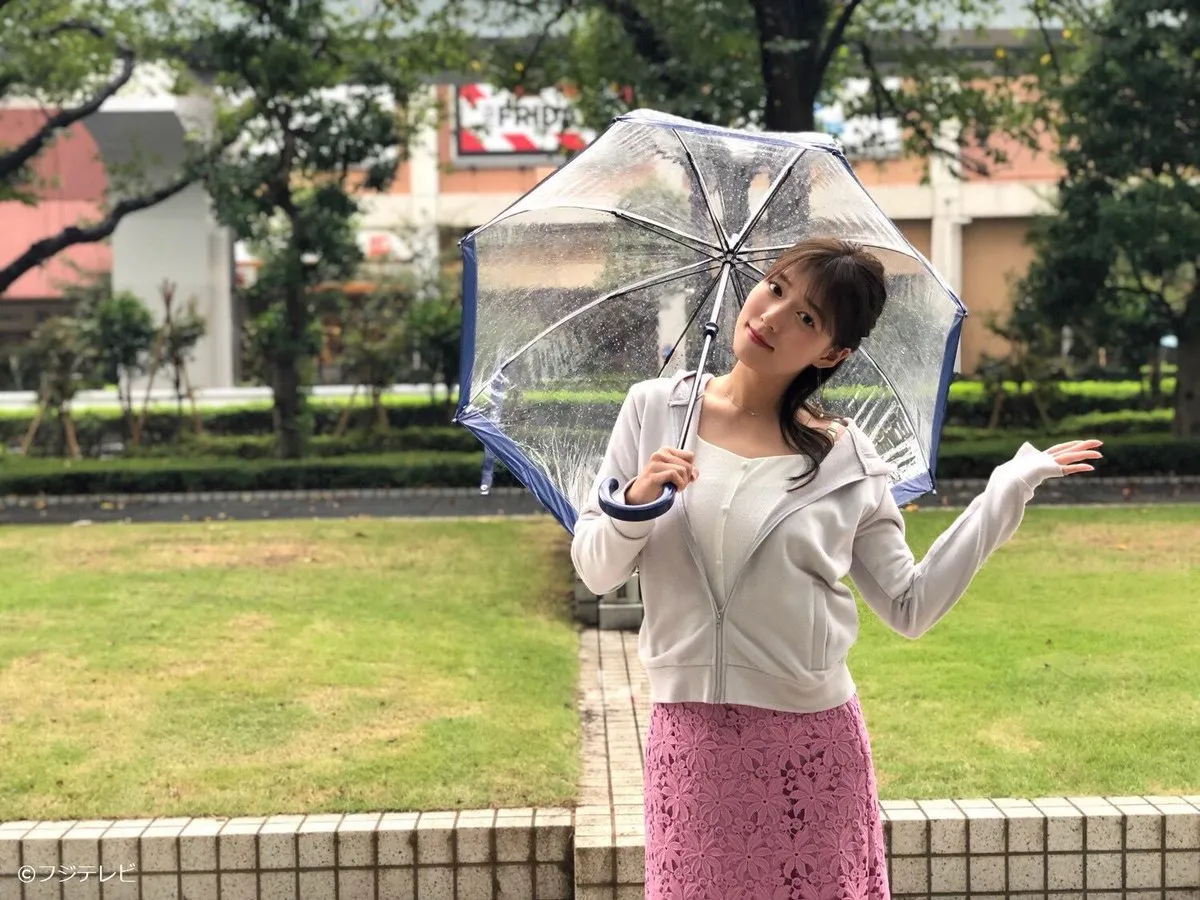 女子アナエロ画像140枚 巨乳アナウンサーベスト17やパンチラ・胸チラハプニングまとめ023