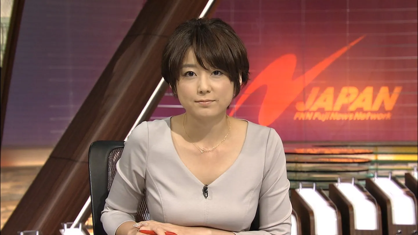 女子アナエロ画像140枚 巨乳アナウンサーベスト17やパンチラ・胸チラハプニングまとめ028