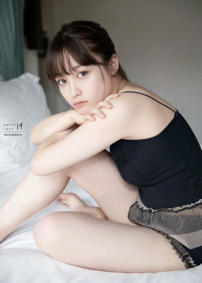 橋本環奈の巨乳谷間やグラビア画像659枚 おっぱいが大きい清純派女優の谷間や水着姿、お宝チラリショットまとめ047