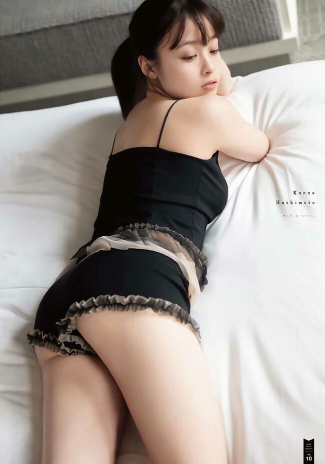 橋本環奈の巨乳谷間やグラビア画像659枚 おっぱいが大きい清純派女優の谷間や水着姿、お宝チラリショットまとめ050
