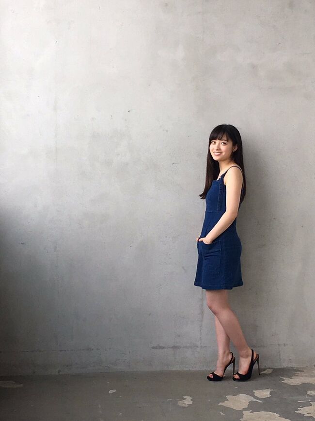 橋本環奈の巨乳谷間やグラビア画像659枚 おっぱいが大きい清純派女優の谷間や水着姿、お宝チラリショットまとめ061