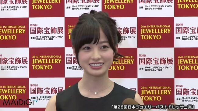 橋本環奈の巨乳谷間やグラビア画像659枚 おっぱいが大きい清純派女優の谷間や水着姿、お宝チラリショットまとめ125