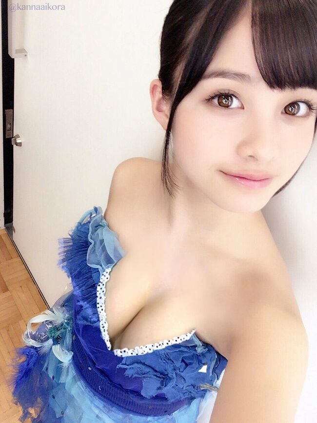 橋本環奈の巨乳谷間やグラビア画像659枚 おっぱいが大きい清純派女優の谷間や水着姿、お宝チラリショットまとめ131