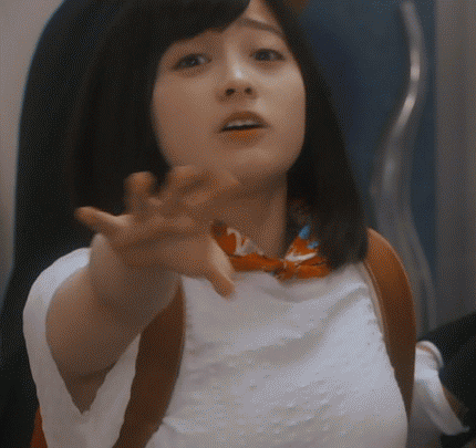 橋本環奈の巨乳谷間やグラビア画像659枚 おっぱいが大きい清純派女優の谷間や水着姿、お宝チラリショットまとめ163