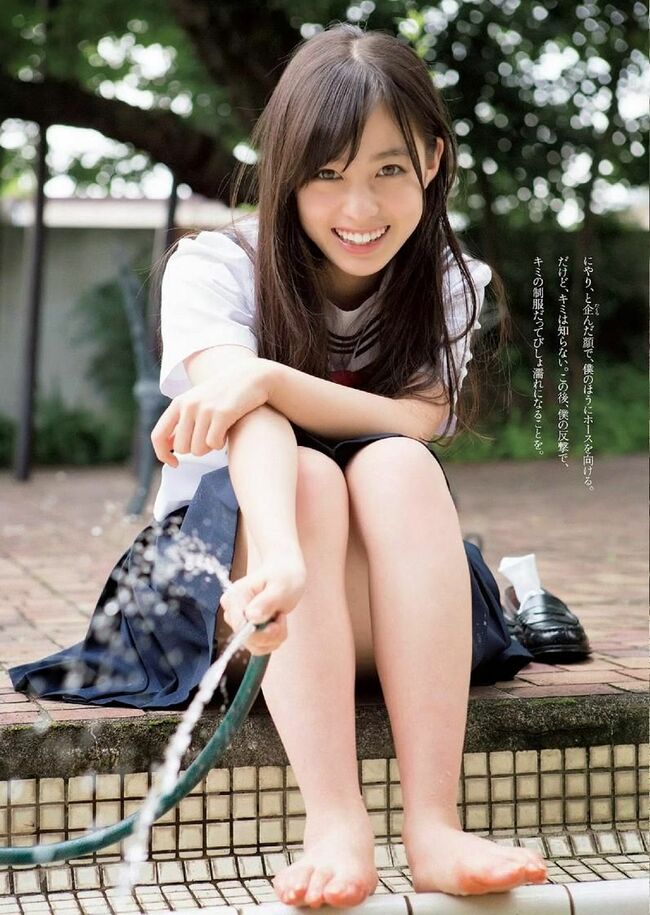 橋本環奈の巨乳谷間やグラビア画像659枚 おっぱいが大きい清純派女優の谷間や水着姿、お宝チラリショットまとめ217