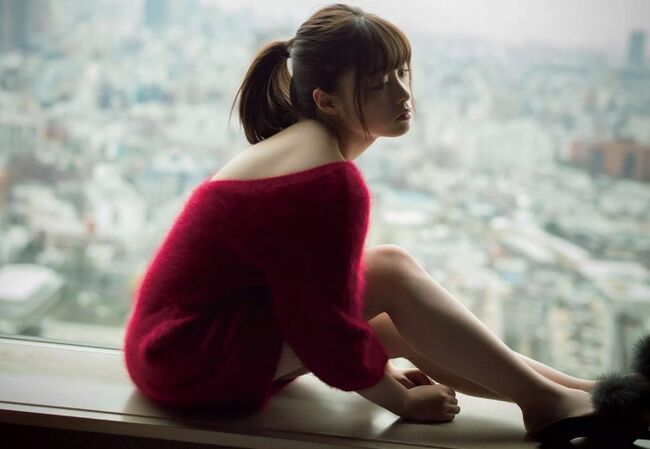 橋本環奈の巨乳谷間やグラビア画像659枚 おっぱいが大きい清純派女優の谷間や水着姿、お宝チラリショットまとめ291