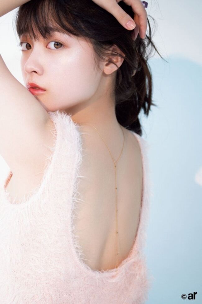 橋本環奈の巨乳谷間やグラビア画像659枚 おっぱいが大きい清純派女優の谷間や水着姿、お宝チラリショットまとめ362