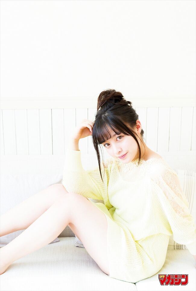 橋本環奈の巨乳谷間やグラビア画像659枚 おっぱいが大きい清純派女優の谷間や水着姿、お宝チラリショットまとめ386