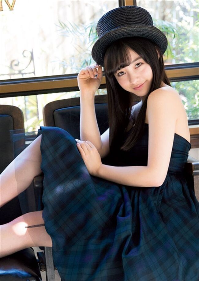 橋本環奈の巨乳谷間やグラビア画像659枚 おっぱいが大きい清純派女優の谷間や水着姿、お宝チラリショットまとめ388