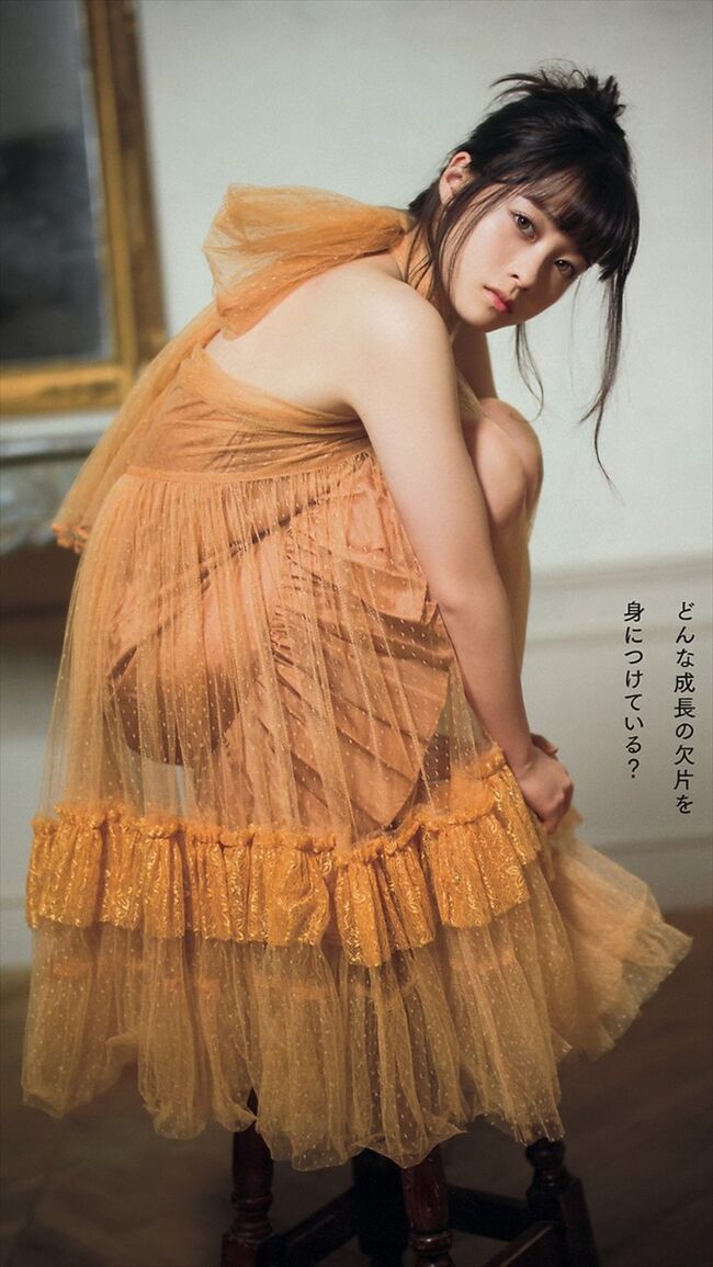 橋本環奈の巨乳谷間やグラビア画像659枚 おっぱいが大きい清純派女優の谷間や水着姿、お宝チラリショットまとめ417