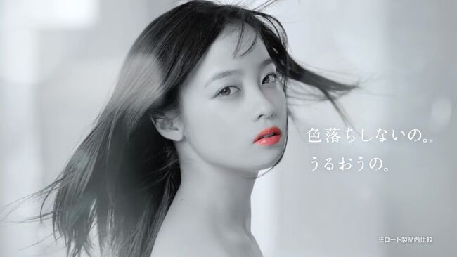 橋本環奈の巨乳谷間やグラビア画像659枚 おっぱいが大きい清純派女優の谷間や水着姿、お宝チラリショットまとめ422
