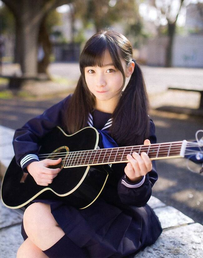 橋本環奈の巨乳谷間やグラビア画像659枚 おっぱいが大きい清純派女優の谷間や水着姿、お宝チラリショットまとめ429