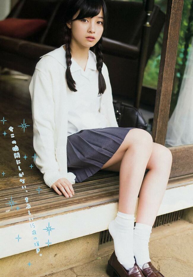 橋本環奈の巨乳谷間やグラビア画像659枚 おっぱいが大きい清純派女優の谷間や水着姿、お宝チラリショットまとめ434