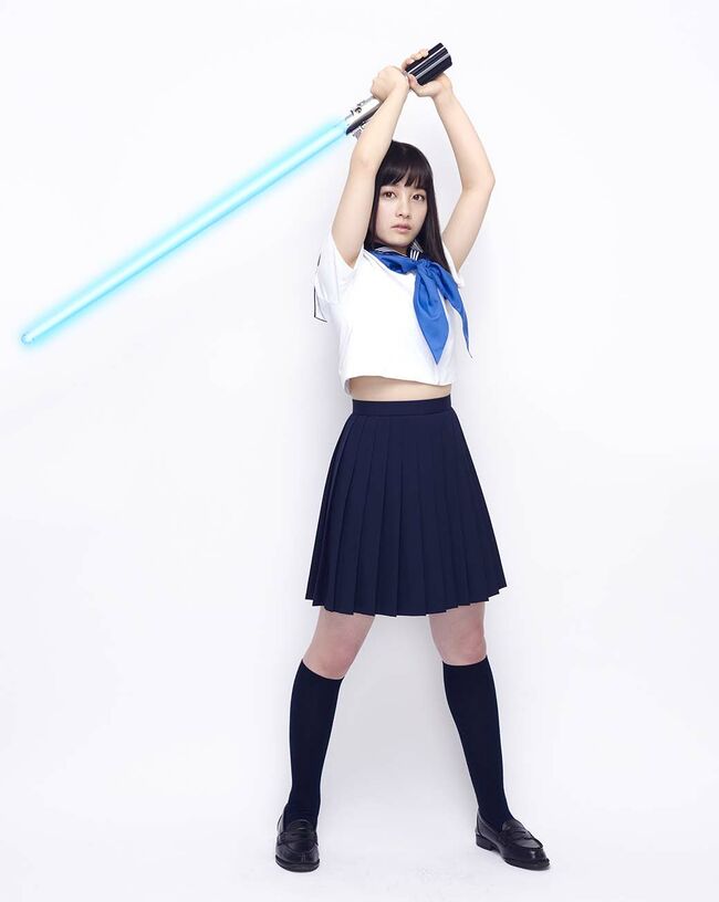 橋本環奈の巨乳谷間やグラビア画像659枚 おっぱいが大きい清純派女優の谷間や水着姿、お宝チラリショットまとめ448