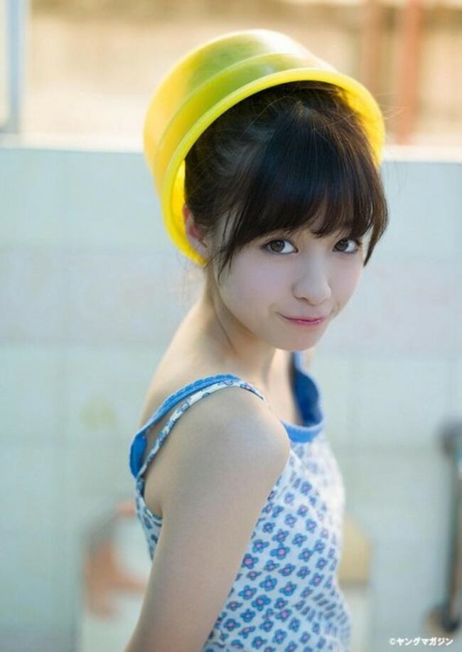 橋本環奈の巨乳谷間やグラビア画像659枚 おっぱいが大きい清純派女優の谷間や水着姿、お宝チラリショットまとめ515