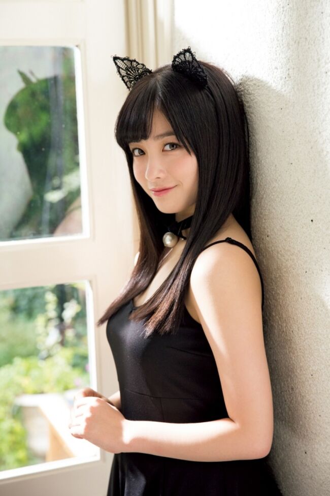 橋本環奈の巨乳谷間やグラビア画像659枚 おっぱいが大きい清純派女優の谷間や水着姿、お宝チラリショットまとめ545