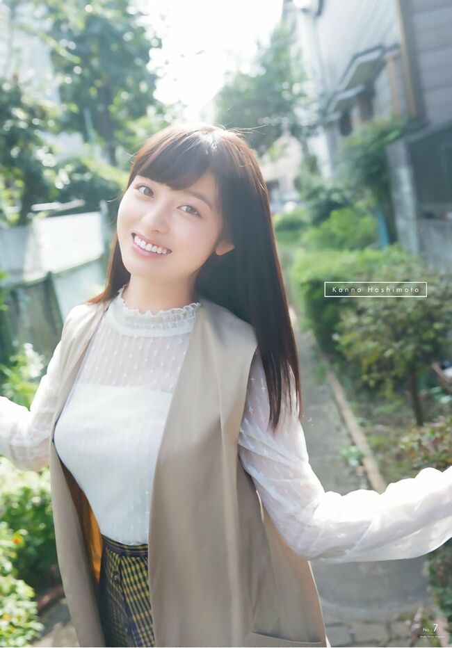 橋本環奈の巨乳谷間やグラビア画像659枚 おっぱいが大きい清純派女優の谷間や水着姿、お宝チラリショットまとめ547