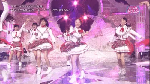 芸能人パンチラGIF画像012