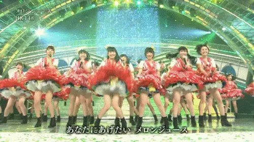 芸能人パンチラGIF画像013