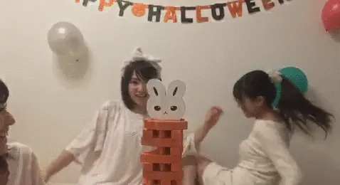 芸能人パンチラGIF画像073