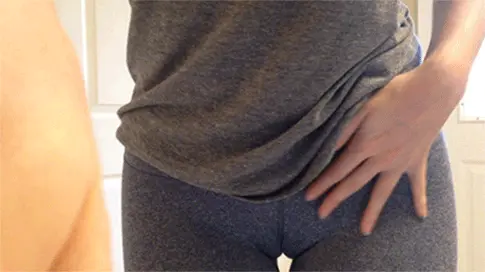 マンスジエロGIF画像74枚 グラドルや外人の食い込みキャメルトゥ集めてみた016