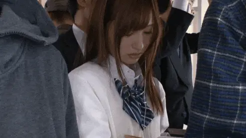 痴漢エロGIF画像278枚 満員電車でJKやOLがおっぱいもお尻もマンコも弄られまくってるシーン集めてみた260