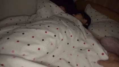 夜這いエロGIF画像72枚 寝てる人妻やギャルに無許可で襲い掛かってるセックス集めてみた088