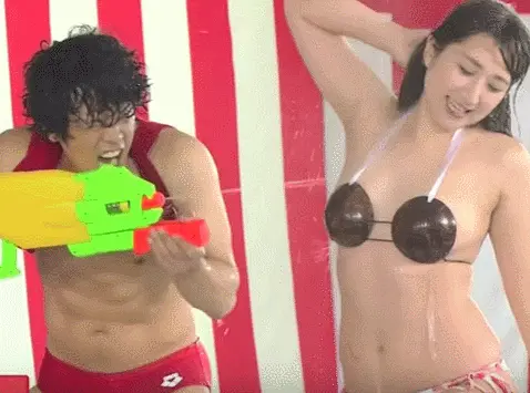放送事故エロGIF画像177枚 アイドルの生放送お宝パンチラやグラビアのポロリ集めてみた020