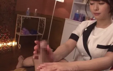 メンズエステエロGIF画像85枚 マッサージで勃起したチンコに絡みつくスロー手コキやスケベフェラ集めてみた072