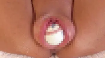 異物挿入エロGIF画像50枚 マンコやアナルに野菜やボールを挿れて感じてる変態女集めてみた028