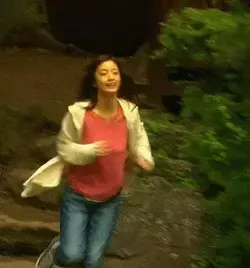 芸能人乳揺れエロGIF画像80枚 巨乳女優や爆乳グラドルのテレビで弾むおっぱい集めてみた014