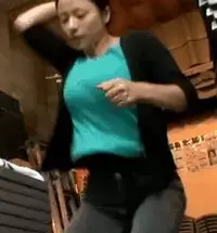 芸能人乳揺れエロGIF画像80枚 巨乳女優や爆乳グラドルのテレビで弾むおっぱい集めてみた015