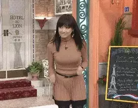 芸能人乳揺れエロGIF画像80枚 巨乳女優や爆乳グラドルのテレビで弾むおっぱい集めてみた026