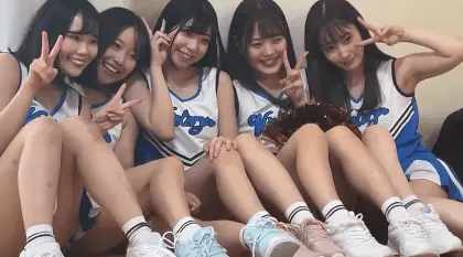 チアガールエロGIF画像60枚 チアコス女の子との着衣パイズリや応援セックス集めてみた003