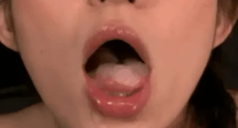 ごっくんエロGIF画像41枚 口内射精された精子を美味しそうに飲んでる変態美女集めてみた046