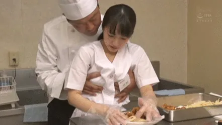 セクハラエロGIF画像35枚 巨乳OLやJKが上司やマッサージ師に触られまくってるシーン集めてみた008