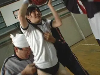 セクハラエロGIF画像35枚 巨乳OLやJKが上司やマッサージ師に触られまくってるシーン集めてみた056