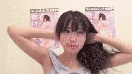 アイドルエロGIF画像50枚 AKBや欅坂など美少女たちのおっぱいやパンチラ集めてみた045