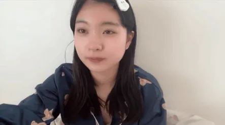 アイドルエロGIF画像50枚 AKBや欅坂など美少女たちのおっぱいやパンチラ集めてみた047