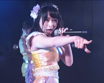 アイドルエロGIF画像50枚 AKBや欅坂など美少女たちのおっぱいやパンチラ集めてみた120