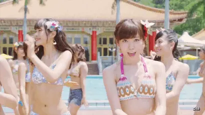 アイドルエロGIF画像50枚 AKBや欅坂など美少女たちのおっぱいやパンチラ集めてみた137