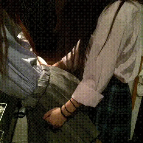 へこへこエロGIF画像62枚 手マンやセックスで気持ち良すぎて腰が動いちゃってる女の子集めてみた078