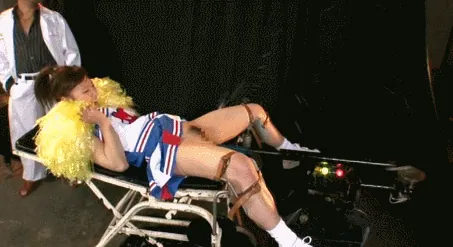 マシンバイブエロGIF画像35枚 拘束されて何度も潮吹き絶頂してる鬼畜シーン集めてみた050