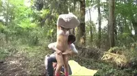 巾着レイプエロGIF画像69枚 スカートを頭まで巻き上げられて身動きできない女を犯してるシーン集めてみた067