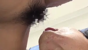 飲尿エロGIF画像29枚 おいしそうにおしっこ飲んだり飲ませてる痴女集めてみた018