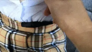 JKおっぱいエロGIF画像58枚 制服女子校生の巨乳揉みから貧乳乳首弄りまで集めてみた008