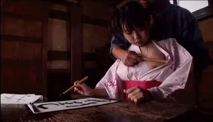 着物エロGIF画像75枚 女将さんや浴衣美女のセックスやスケベシーン集めてみた001